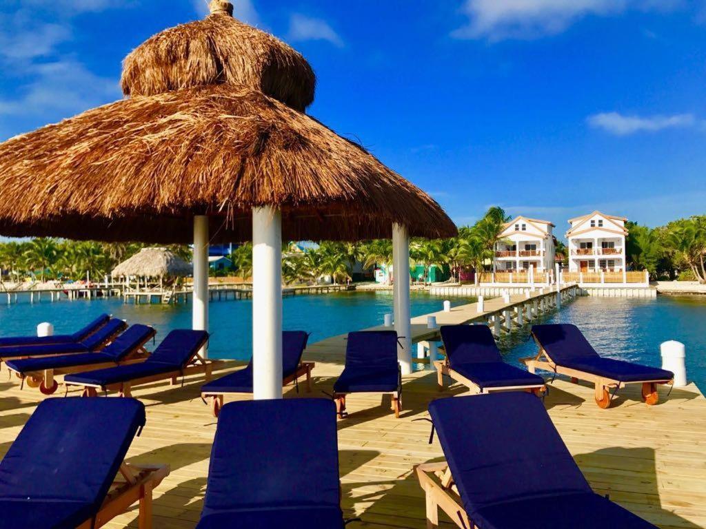 Velento Oceanfront #2 Villa Caye Caulker Exteriör bild