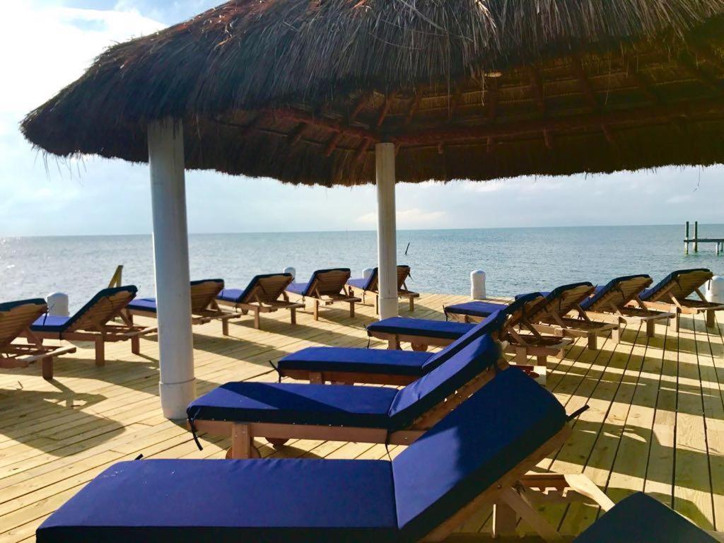Velento Oceanfront #2 Villa Caye Caulker Exteriör bild